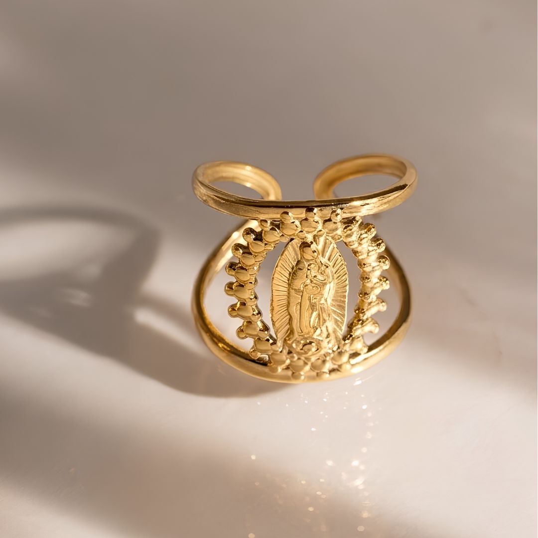 Anillo Celestine